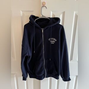 SHEIN dazy M size brand new 
Women sweatshirt